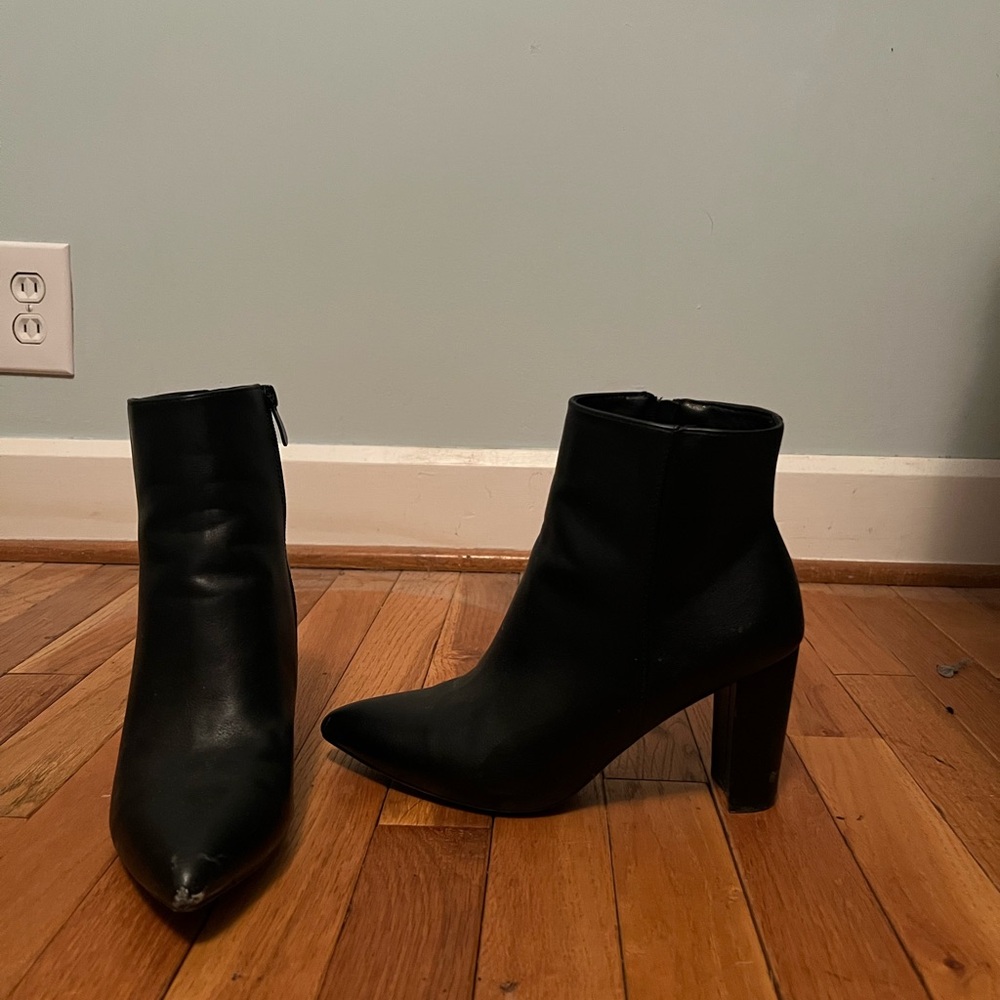 Dream Pairs Black Heeled Boots